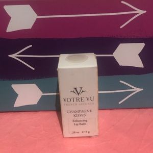 VOTRE VU Champagne Kisses Organic Lip Balm